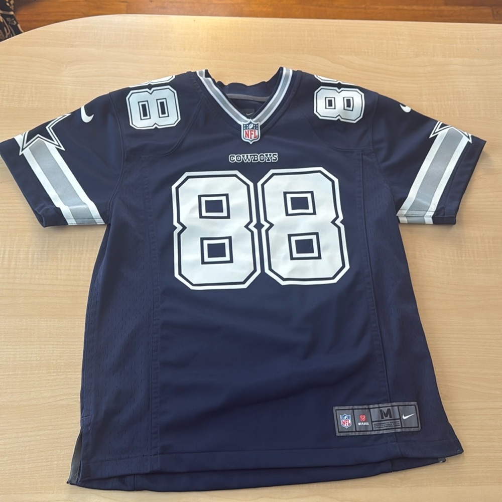 Dallas Cowboys jersey #88